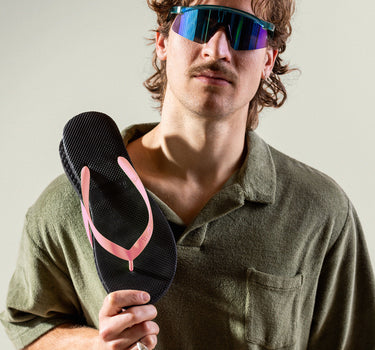 Thongs-Australia-Mens-Nostalgia-Series-Retro-Thongs-Beach-Essentials-Salty-Pink-Flip-Flops-Sandals