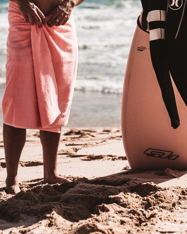 Thongs-Australia-Beach-Towel-Salty-Pink-Beach-Essentials